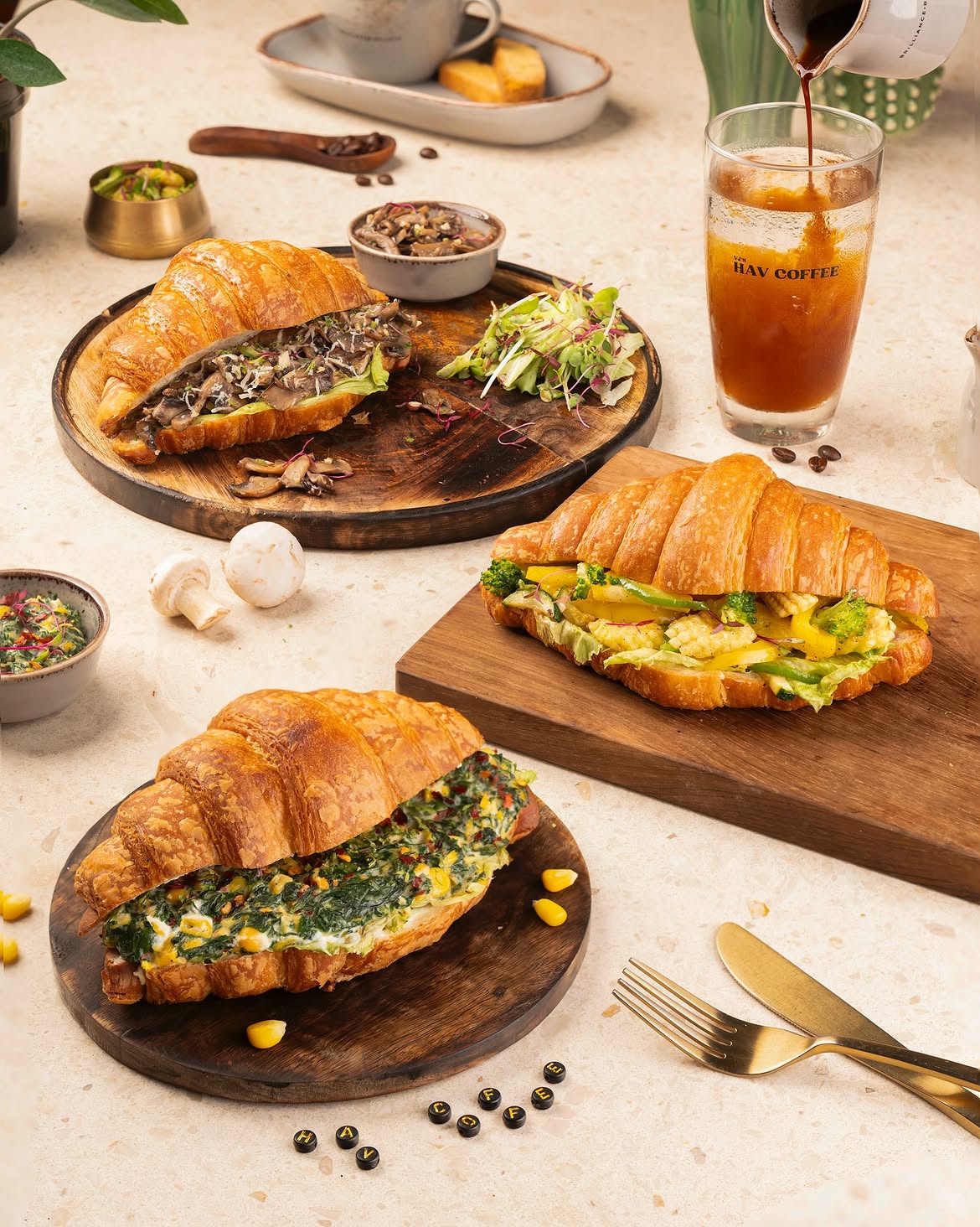 Food that looks this good deserves to be seen. 📸From perfectly styled shots to scroll-stopping